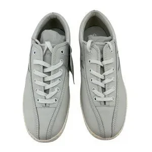 Tretorn Shoes Tretorn Womens Sneakers Vintage White Leather Various Sizes Poshmark